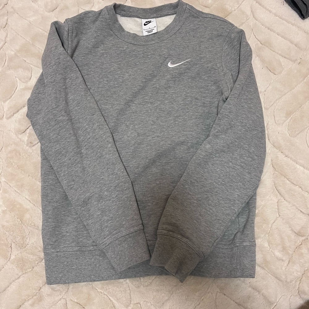 Nike Men's Crewneck Gray Sweater